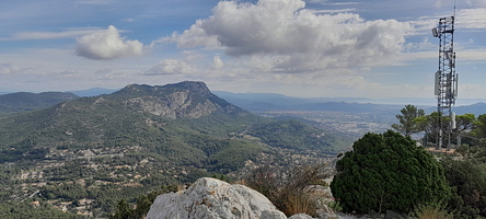 Le Coudon vu des antennes du Faron